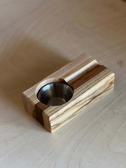 Cigar ashtray